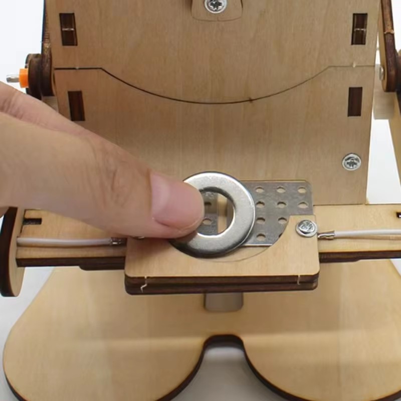 Para Yutma Yeme Robotu Modeli  - Science Diy Model incelemesi ve fiyatı